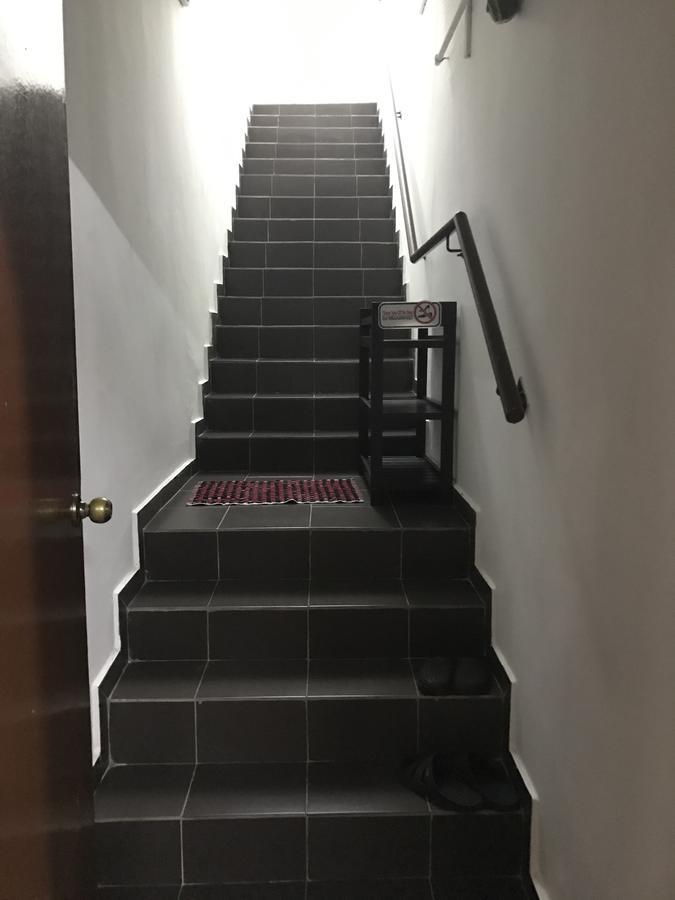 Jiaxin Hostel Ulu Tiram Eksteriør billede
